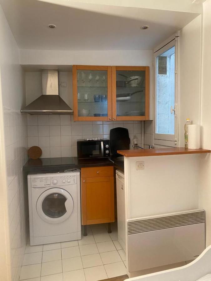Jolie Appartement A Париж Экстерьер фото
